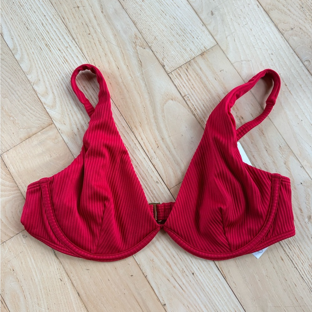 Hollister High Apex Ribbed Underwire Bikini Top